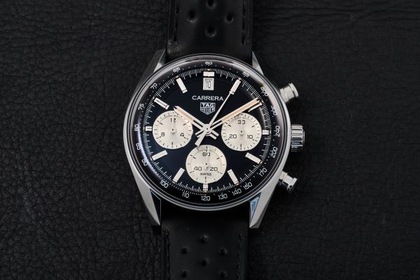 黑色表盘TAG Heuer Carrera 39mm“玻璃盒”