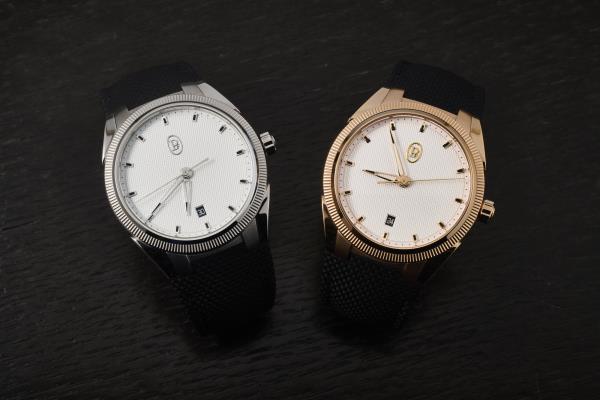 帕尔马尼亚(Parmigiani)与Tonda PF一起实现了“运动计时码表”