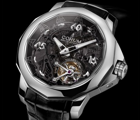 Corum Admiral的杯子船员47 Tourbillon GMT